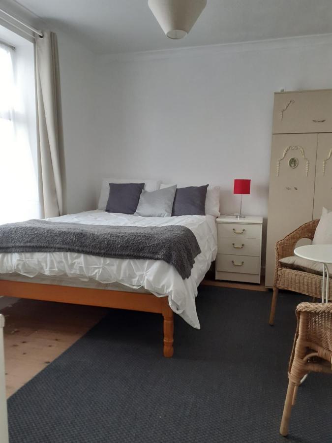 Willodean Apartment Уолсал Екстериор снимка